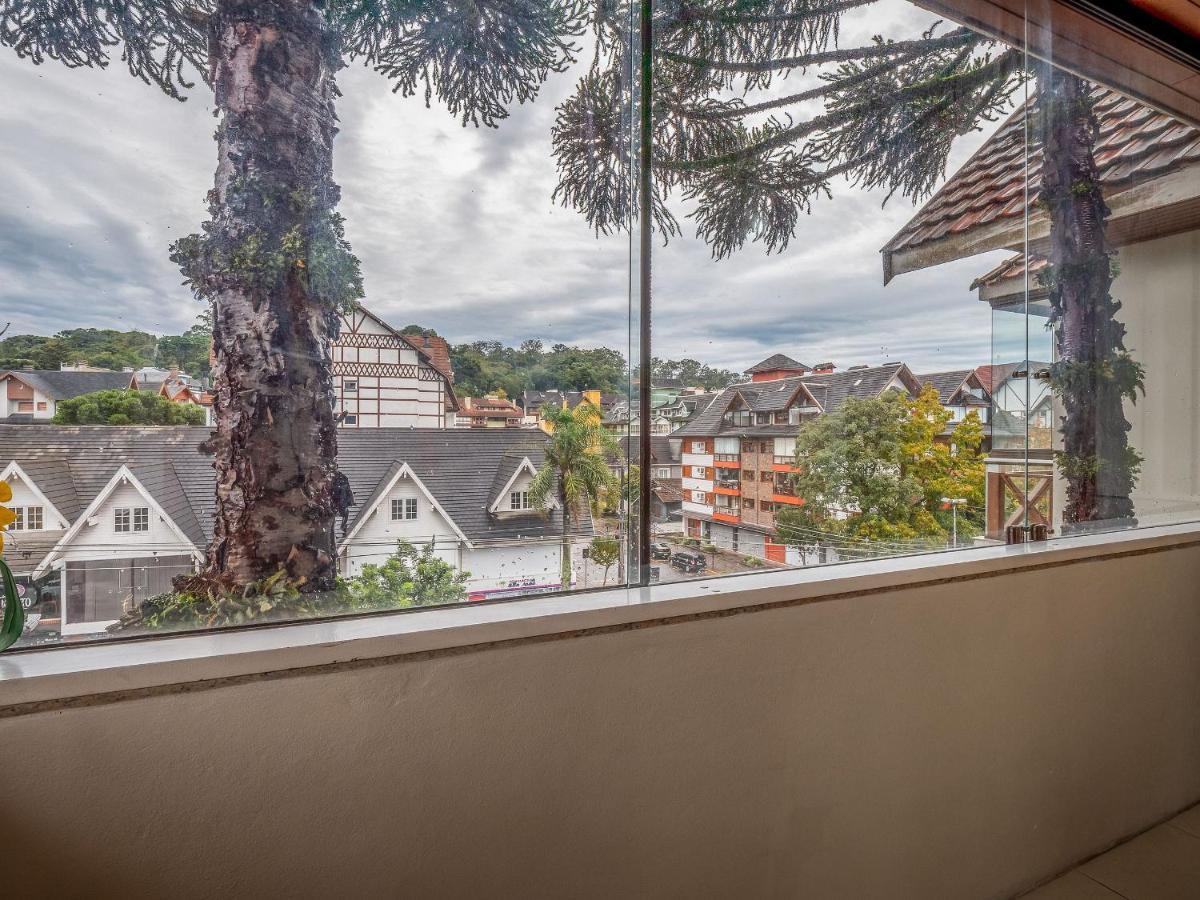 Dom Carletto 406 - Centro De Gramado 4 Dormitorios Dış mekan fotoğraf
